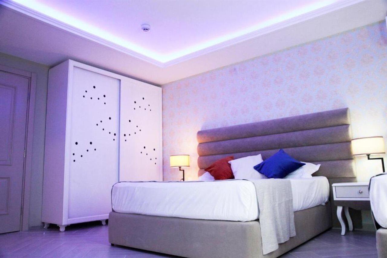 Fafa Beach Hotel โกเลม ภายนอก รูปภาพ