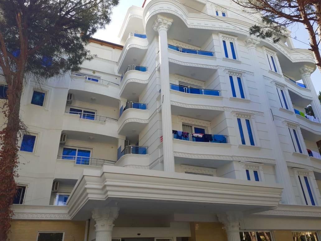 Fafa Beach Hotel โกเลม ภายนอก รูปภาพ